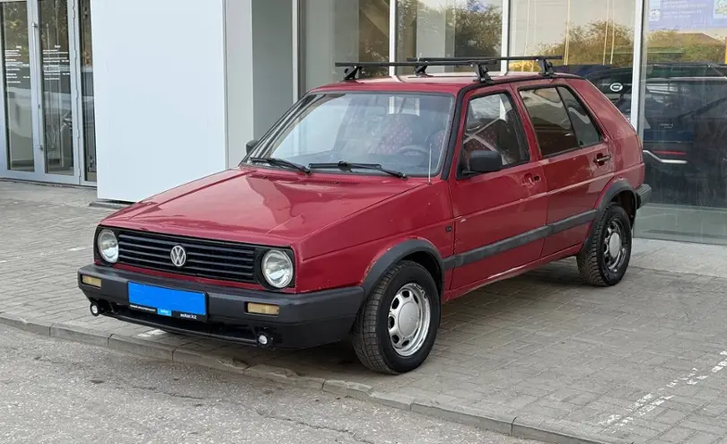 Volkswagen Golf 1990 года за 690 000 тг. в Актобе