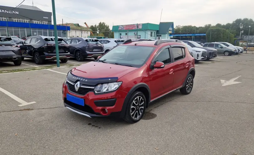 Renault Sandero 2016 года за 3 590 000 тг. в Талдыкорган