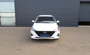 Hyundai Accent 2022 года за 7 750 000 тг. в Петропавловск фото 2
