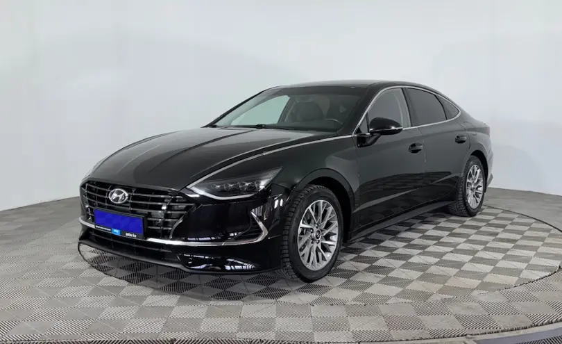 Hyundai Sonata 2020 года за 9 990 000 тг. в Караганда