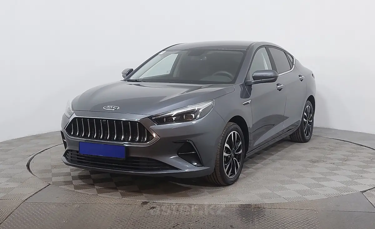 2024 JAC J7