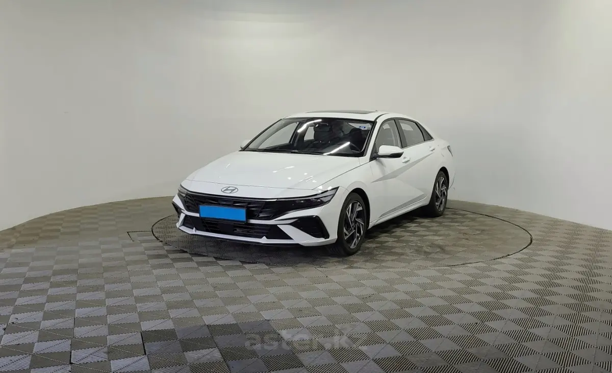 2024 Hyundai Elantra
