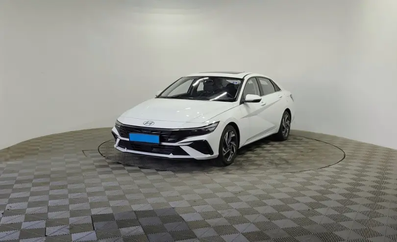 Hyundai Elantra 2024 года за 9 250 000 тг. в Алматы