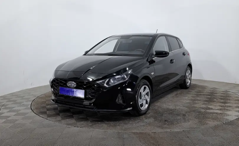 Hyundai i20 2023 года за 7 390 000 тг. в Астана