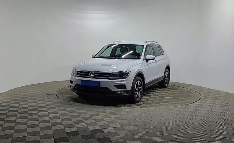 Volkswagen Tiguan 2018 года за 12 500 000 тг. в Алматы