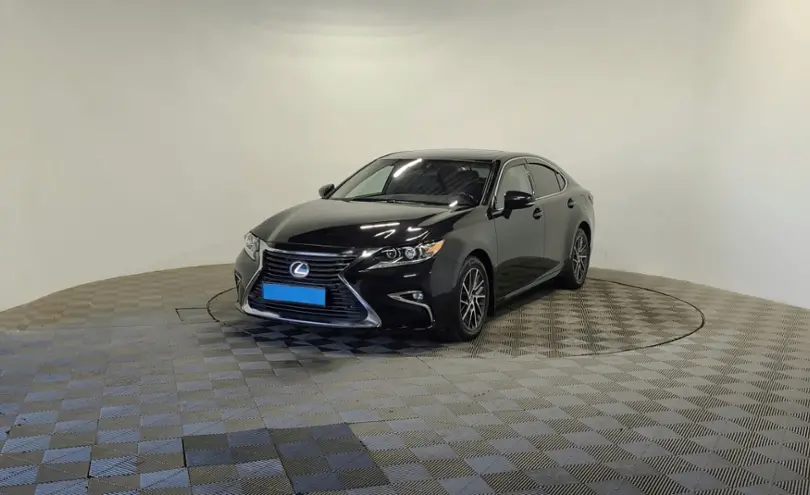 Lexus ES 2017 года за 15 600 000 тг. в Алматы