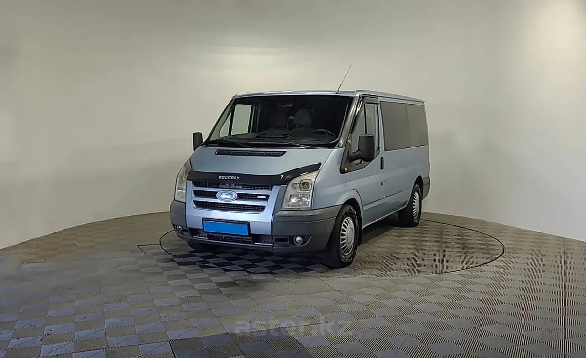 2006 Ford Transit