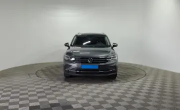 Volkswagen Tiguan 2021 года за 13 290 000 тг. в Алматы фото 2