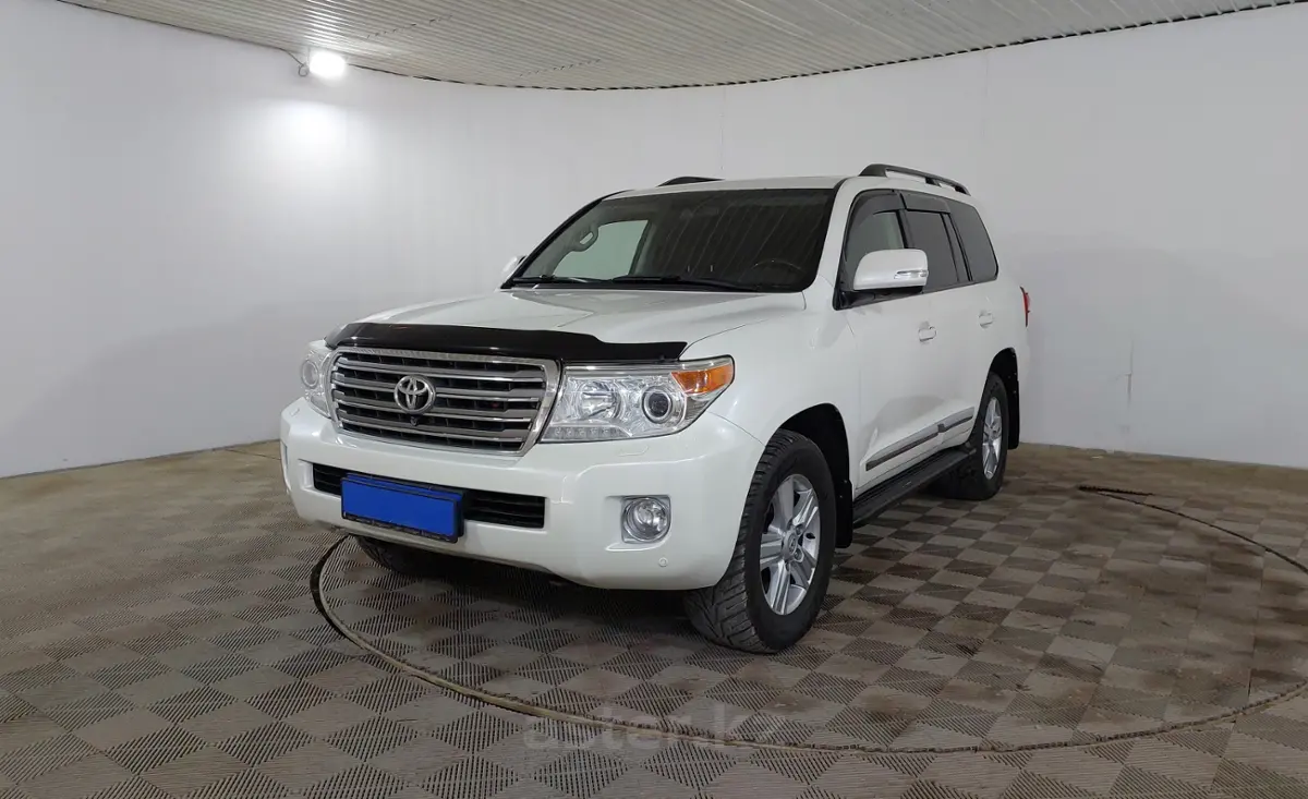 2012 Toyota Land Cruiser