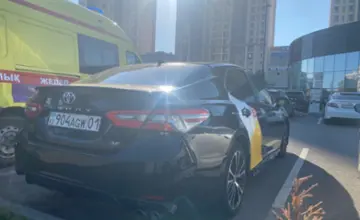 Toyota Camry 2019 года за 11 500 000 тг. в Астана
