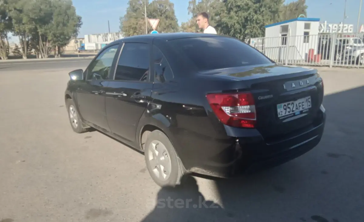 Lada (VAZ) Granta 2024