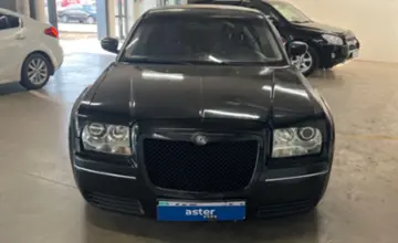 Chrysler 300C 2005 года за 4 500 000 тг. в Астана фото 2