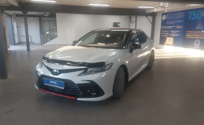 Toyota Camry 2022 года за 16 500 000 тг. в Астана