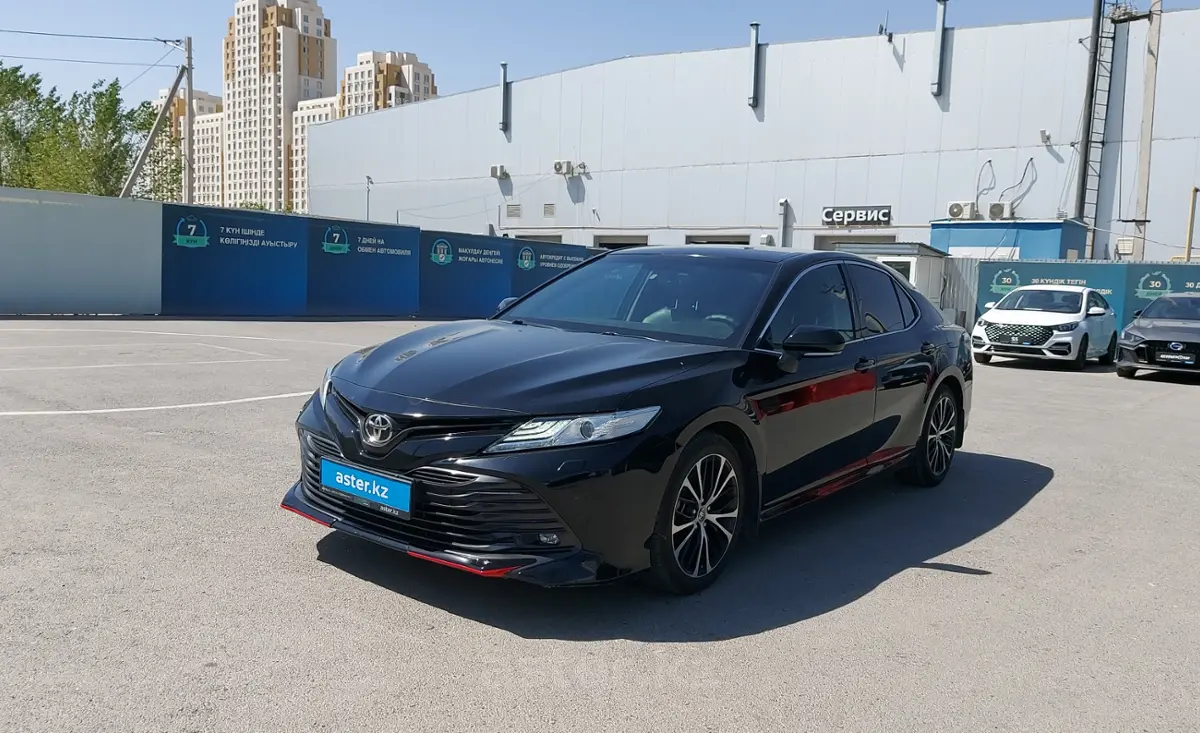 Toyota Camry 2021 года за 14 500 000 тг. в Шымкент