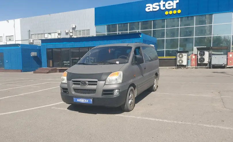 Hyundai Starex 2004 года за 4 000 000 тг. в Алматы
