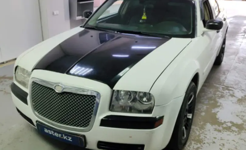 Chrysler 300C 2004 года за 5 500 000 тг. в Павлодар