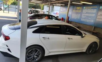 Kia K5 2020 года за 12 000 000 тг. в Алматы фото 4