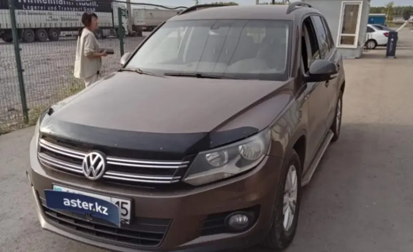 Volkswagen Tiguan 2015 года за 6 000 000 тг. в Петропавловск
