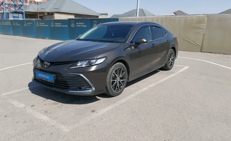 Toyota Camry 2023 года за 16 000 000 тг. в Шымкент