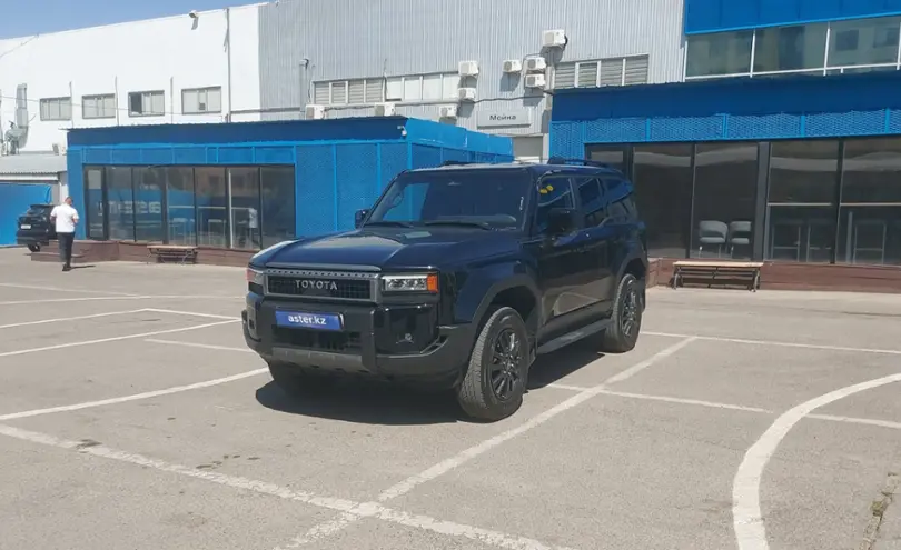 Toyota Land Cruiser Prado 2024 года за 32 000 000 тг. в Алматы