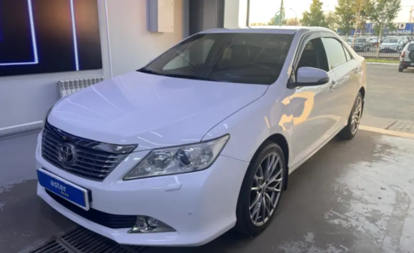 Toyota Camry 2012 года за 10 000 000 тг. в Павлодар