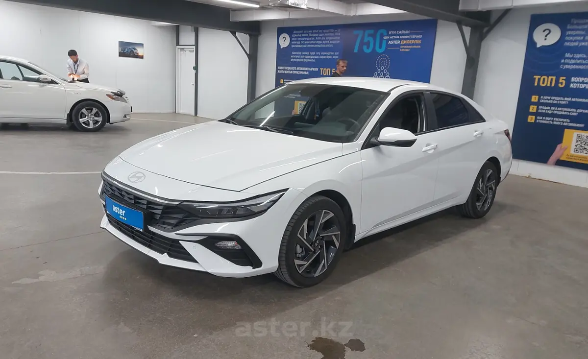 Hyundai Elantra 2024 года за 12 000 000 тг. в Астана