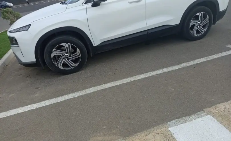 Hyundai Santa Fe 2023 года за 17 000 000 тг. в Актау