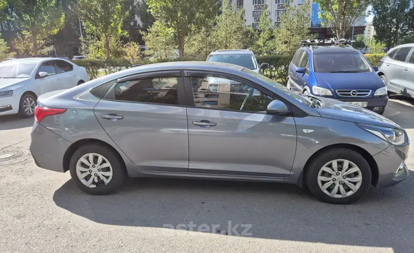 Hyundai Accent 2019 года за 7 100 000 тг. в Астана фото 4