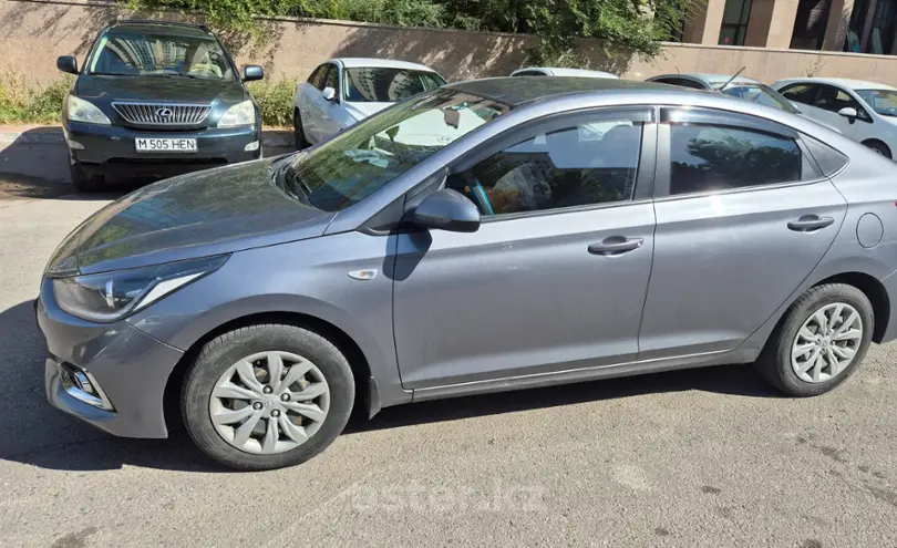 Hyundai Accent 2019 года за 7 100 000 тг. в Астана фото 2
