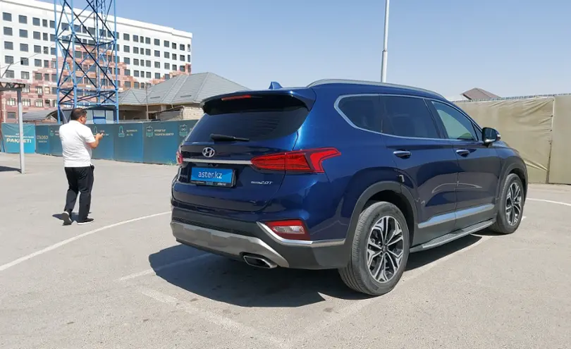 Hyundai Santa Fe 2018 года за 13 500 000 тг. в Шымкент фото 3