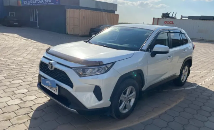 Toyota RAV4 2021 года за 15 400 000 тг. в Караганда