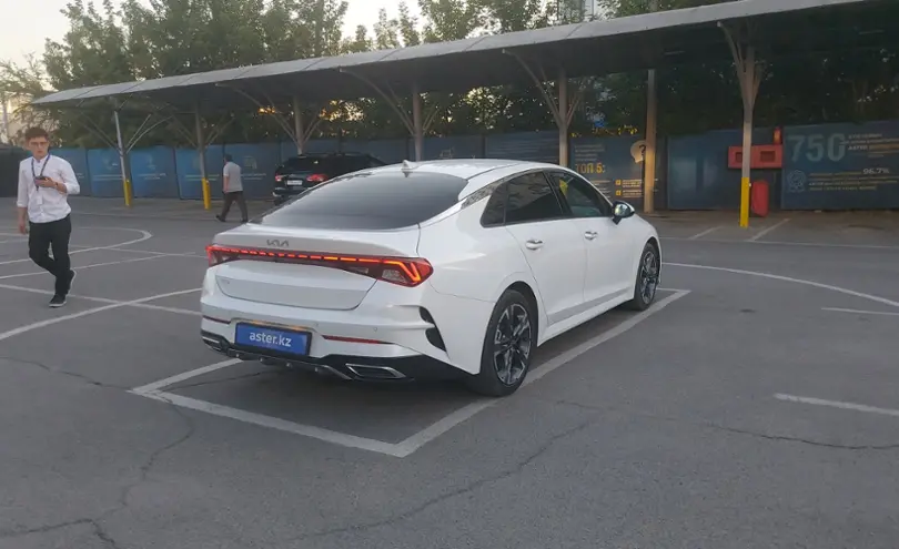Kia K5 2023 года за 13 500 000 тг. в Алматы фото 3