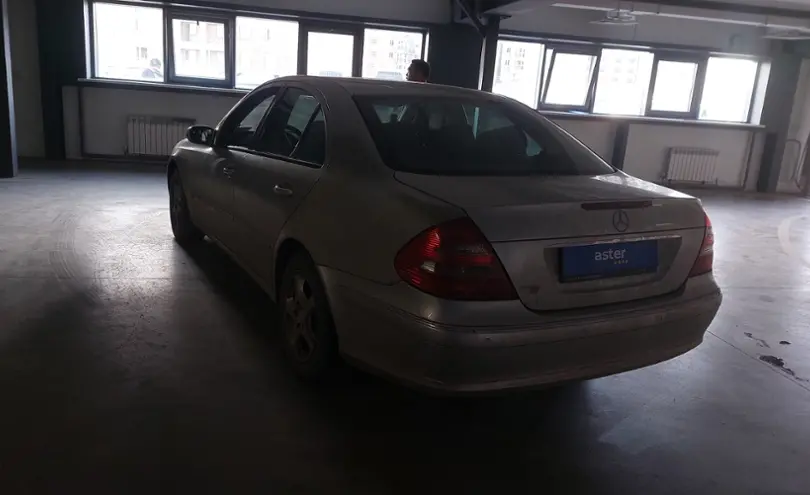 Mercedes-Benz E-Класс 2003 года за 3 900 000 тг. в Астана фото 3