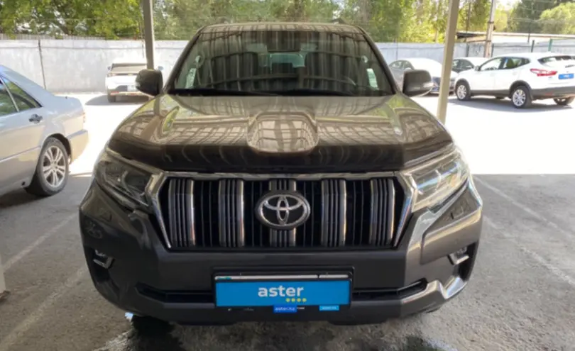 Toyota Land Cruiser Prado 2017 года за 27 500 000 тг. в Алматы фото 2