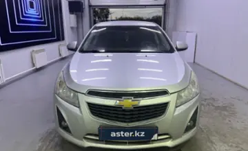 Chevrolet Cruze 2013 года за 4 000 000 тг. в Павлодар фото 2