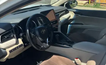 Toyota Camry 2022 года за 12 500 000 тг. в Алматы