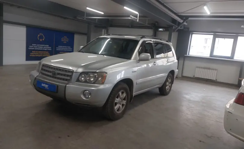 Toyota Highlander 2003 года за 6 000 000 тг. в Астана