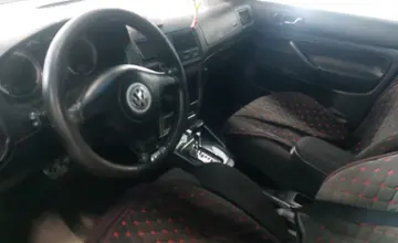 Volkswagen Golf 2002 года за 3 000 000 тг. в Астана фото 5