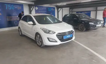 Hyundai i30 2015 года за 5 750 000 тг. в Астана фото 2