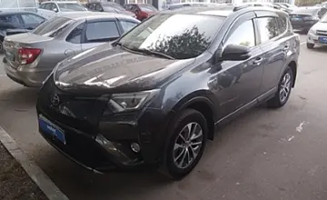 Toyota RAV4 2017 года за 14 500 000 тг. в Актобе фото 1
