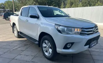Toyota Hilux 2018 года за 14 500 000 тг. в Уральск фото 3