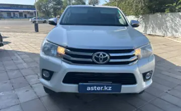 Toyota Hilux 2018 года за 14 500 000 тг. в Уральск фото 2
