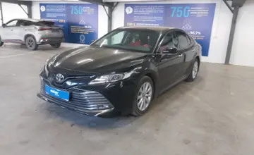 Toyota Camry 2019 года за 14 000 000 тг. в Астана фото 1