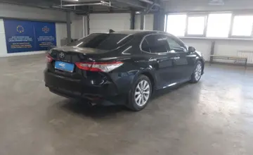 Toyota Camry 2019 года за 14 000 000 тг. в Астана фото 3