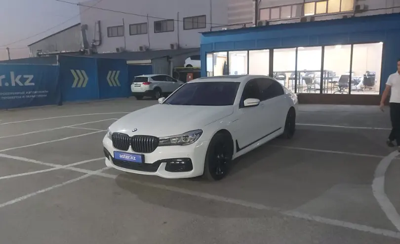 BMW 7 серии 2017 года за 22 000 000 тг. в Алматы