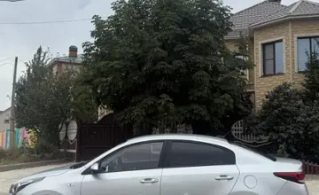 Kia Rio 2021 года за 7 500 000 тг. в Актобе фото 4