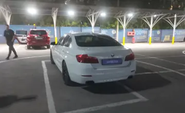 BMW 5 серии 2014 года за 14 000 000 тг. в Алматы фото 4