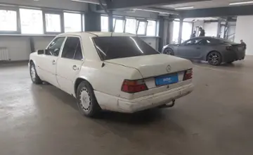 Mercedes-Benz W124 1989 года за 1 400 000 тг. в Астана фото 4
