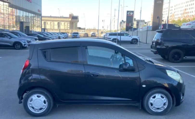 Chevrolet Spark 2013 года за 3 500 000 тг. в Шымкент фото 4