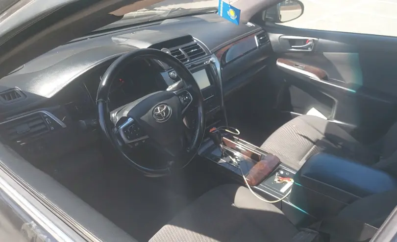 Toyota Camry 2014 года за 9 000 000 тг. в Алматы фото 5